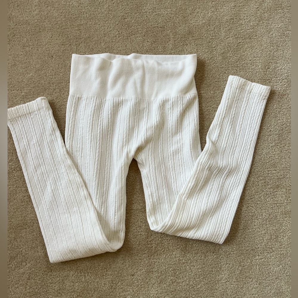 Cozy White Ribbed Kids Leggings